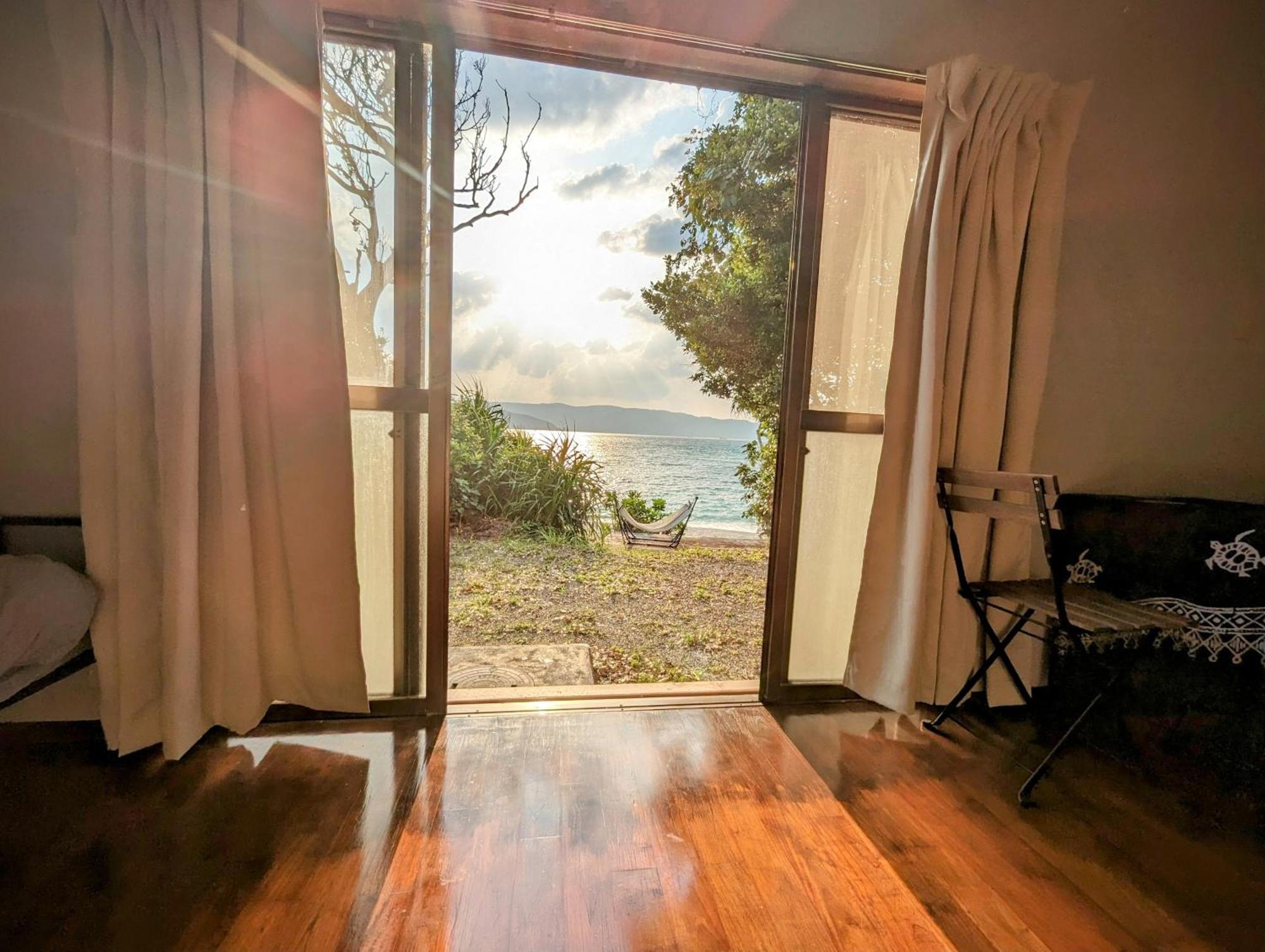 Villa くじらの家 Amami Exterior foto